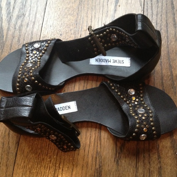 Steve Madden sandals