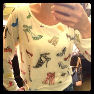 NWT Shoe top with studs and rhinestones