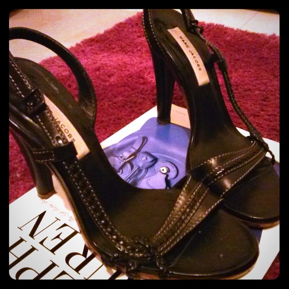 🚫SOLD🚫Marc Jacobs leather and wood straps sandal