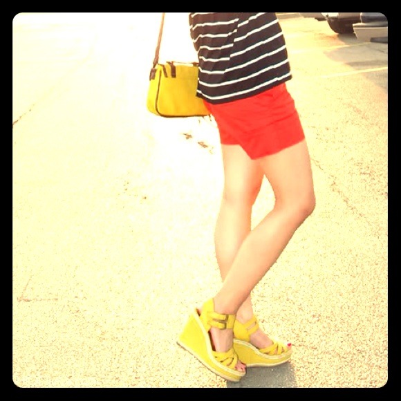 Shoes - ❌$24 Reserved.❌Yellow Sunshine Wedges