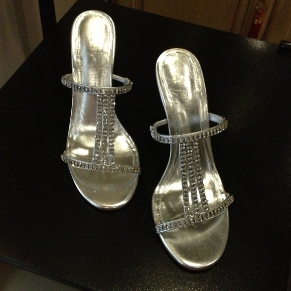 ALDO Crystal/Silver Shoes