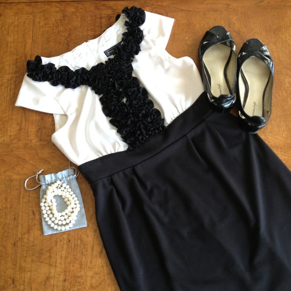 *New pics* Jessica Howard size 8 dress