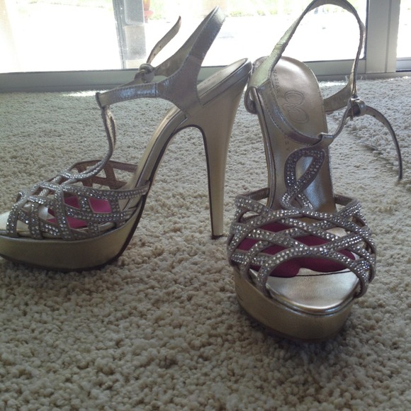 Mariah Carey Gold heels