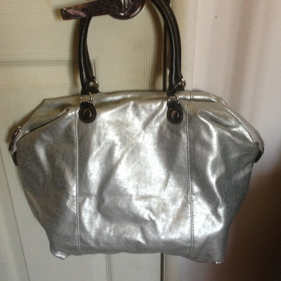 Gray tote bag (NWOT)