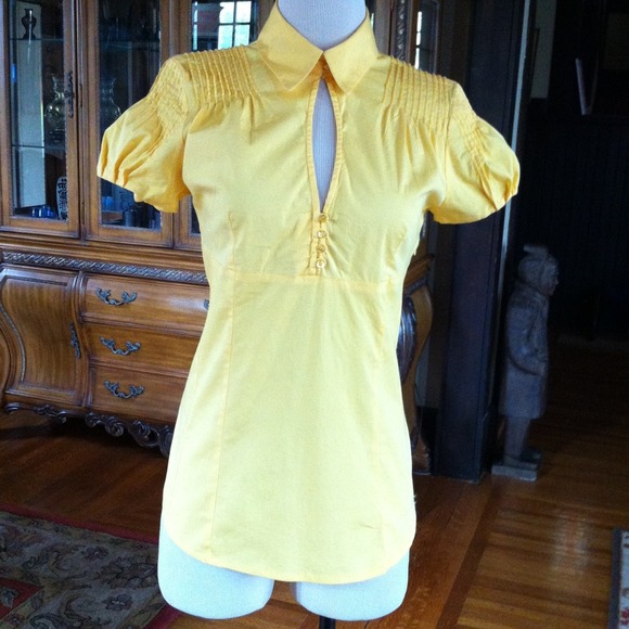 Blouse SOLD IN BUNDLE