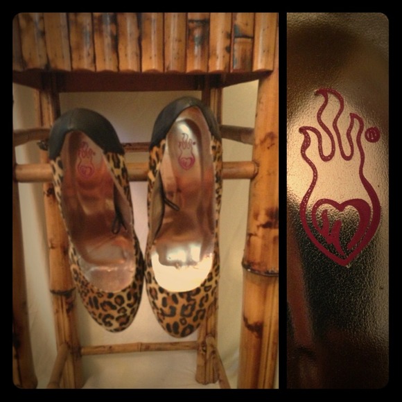 BUNDLED - Torrid Leopard Pumps 🐝