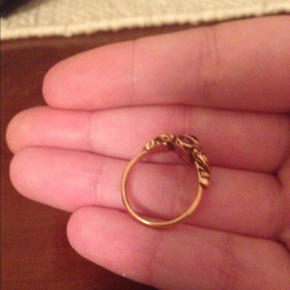 Real amethyst ring trade for Louis Vuitton.