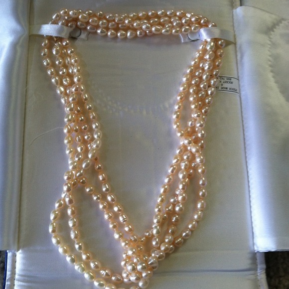 Fresh water cultures pink pearl long necklace