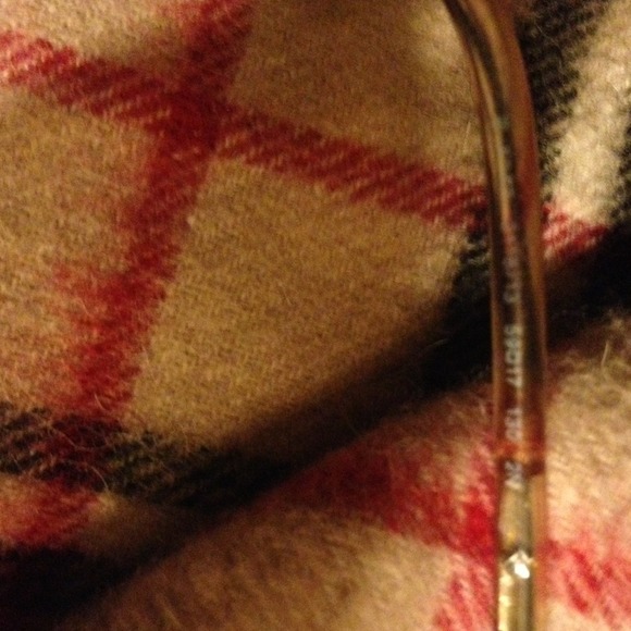 Amazing tan/gold Burberry sunglasses - Picture 2 of 4