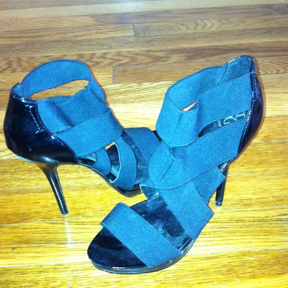 Black heals