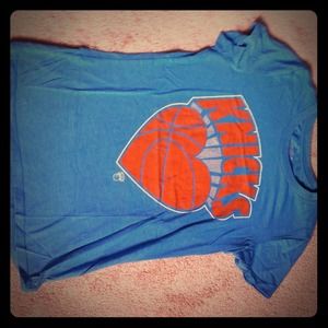 Nwot Knicks shirt.