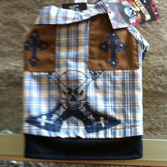 SOLD 😃😃😃Doggie shirt