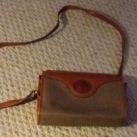 *SOLD* Vintage Dooney & Bourke