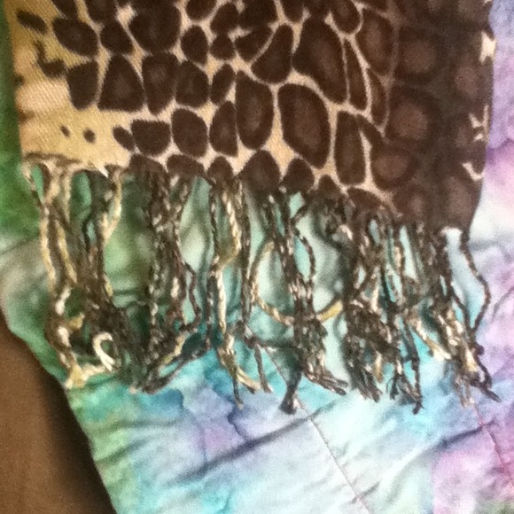 Scarf! - Picture 2 of 4