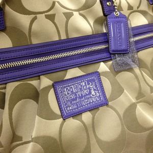 -AUTHENTIC-Coach purse