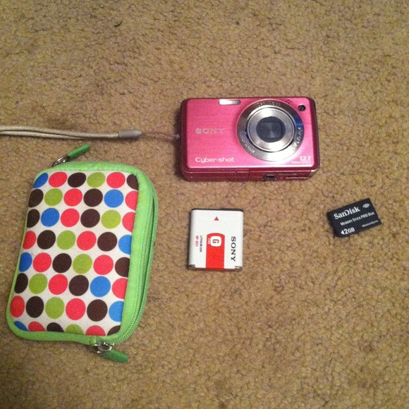 REDUCED✨SONY CYBER SHOT CAMERA