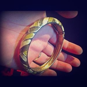 Green/white/gold Bangle/bracelet