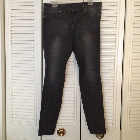 🔲SOLD🔲 Express Jean Legging Grey