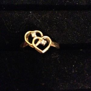 Gold heart Diamond ring