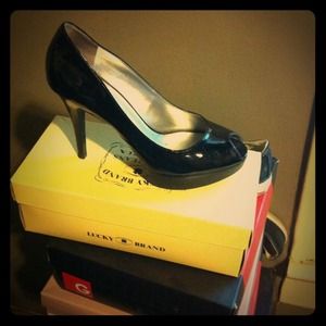 Peep -Toe pumps