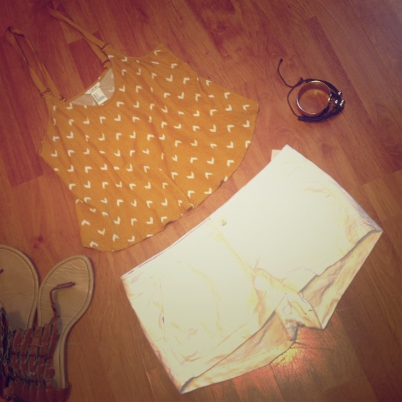 Crop beach tank!