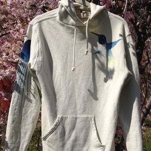 Free city "Life Nature Love" hummingbird hoodie