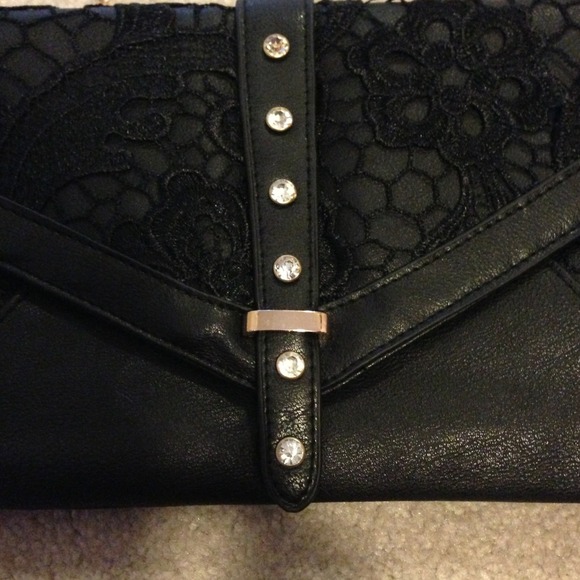 SOLD!!! NEW! Black clutch w/removable gold strap - Picture 2 of 2
