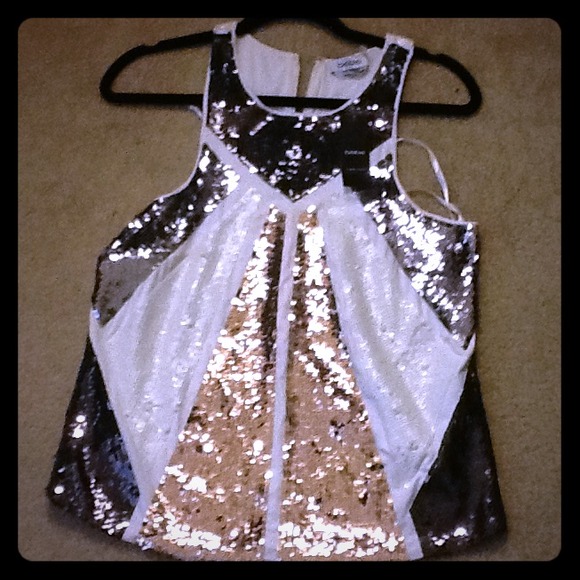 SEQUIN BEBE BLOUSE M