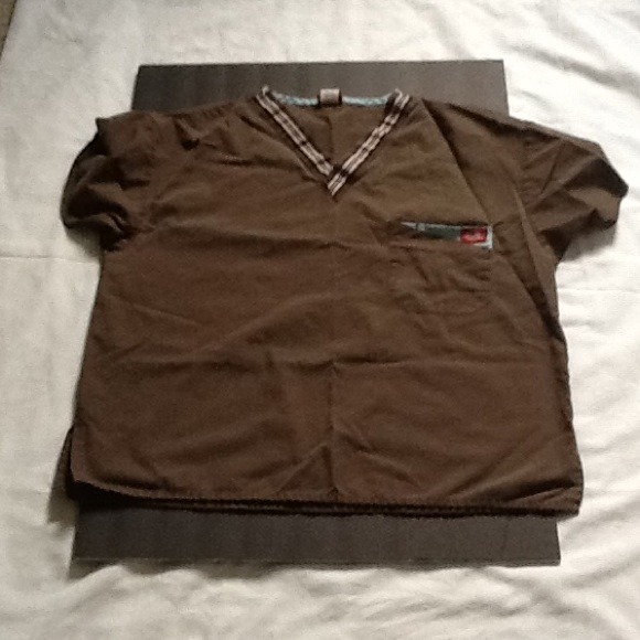 Dickie scrub set