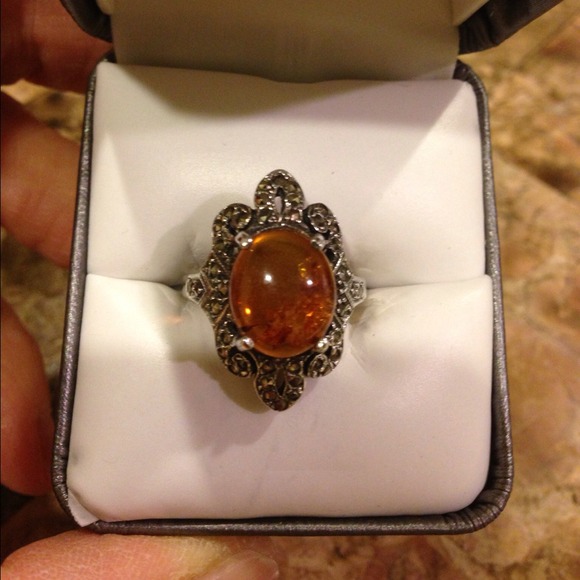 Vintage marcasite and amber ring with sterling 925