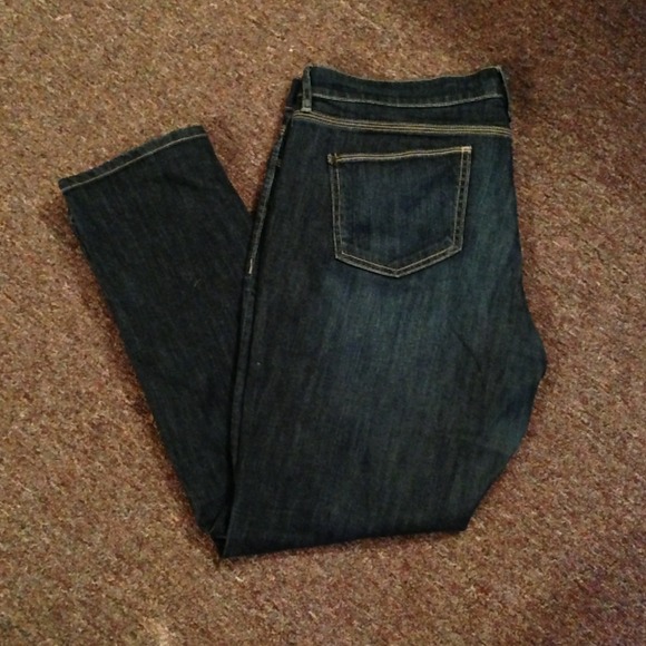 🚫SOLD🚫Dark Blue Jeans