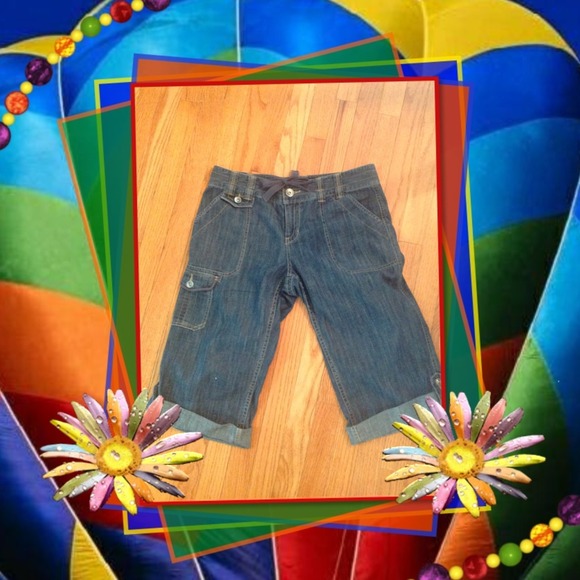 Calvin Klein Pants - 🔴🔴SOLD🔴🔴Calvin Klein Jeans Capris
