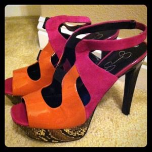 🎉REDUCED PRICE🎉Jessica Simpson heels worn once!!