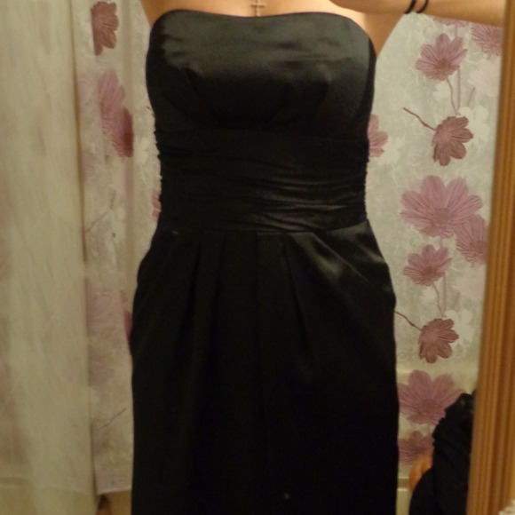 SOLD! strapless David's Bridal dress - Picture 1 of 2