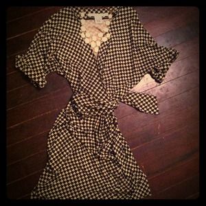 💄DVF Signature Wrap Dress