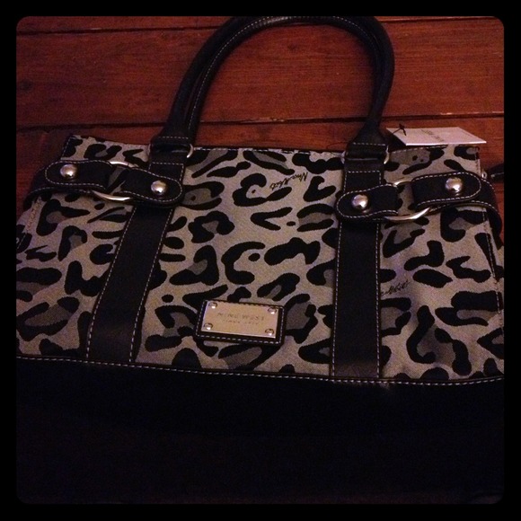 Nine West purse