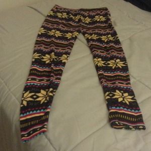 Tribal print leggings