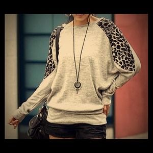 Super cute grey leopard long sleeve!