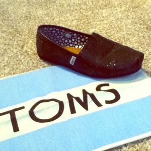 TOMS black & glittery 