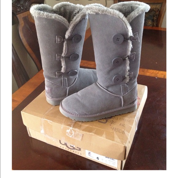 UGG Grey Bailey Triple Button