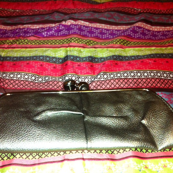 ALDO silver clutch - Picture 2 of 4
