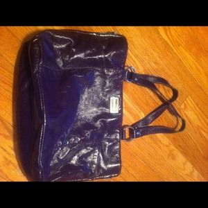 Kenneth Cole reaction purple tote