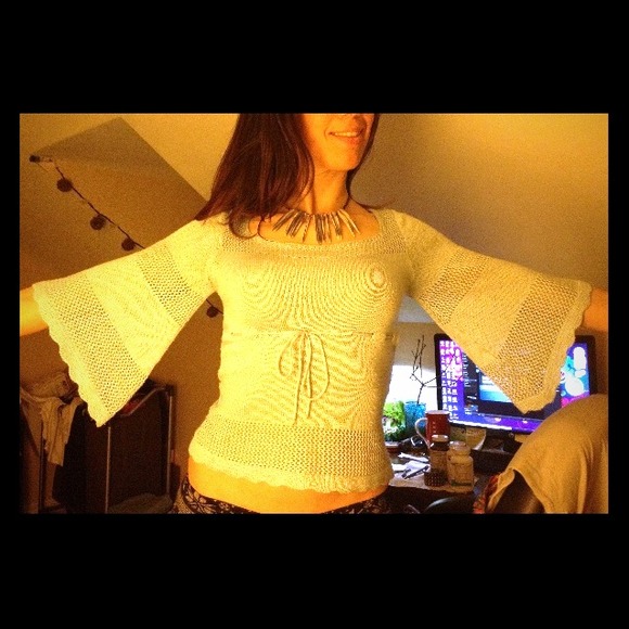 Light Blue Knit Hippy Inspired Top - Picture 1 of 4