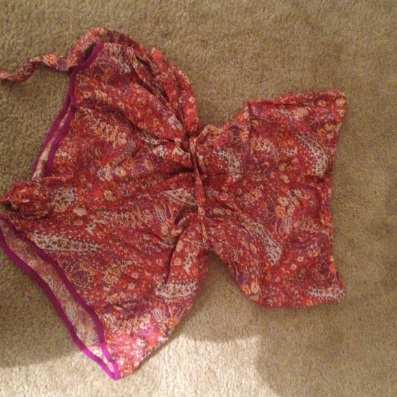 TRADED Beautiful Floral Print Romper!!!🌺