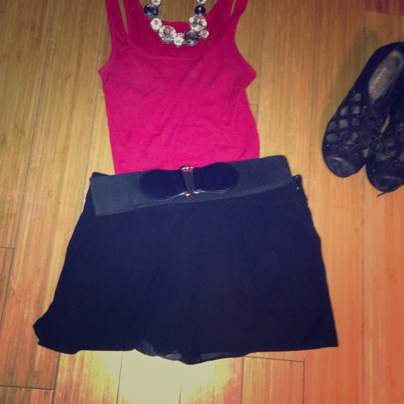 Cute pelted forever 21 skort