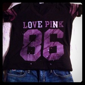 Victoria's Secret Love Pink T-shirt Medium