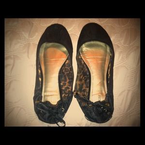 Black Express Ballet Flats