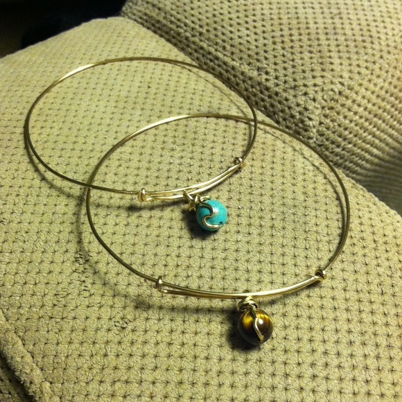 Gold wire gemstone charm bangle bracelet 15$ each