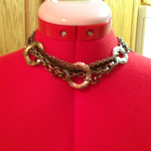 Multi-tome costume jewelry copper/bronze gold tone