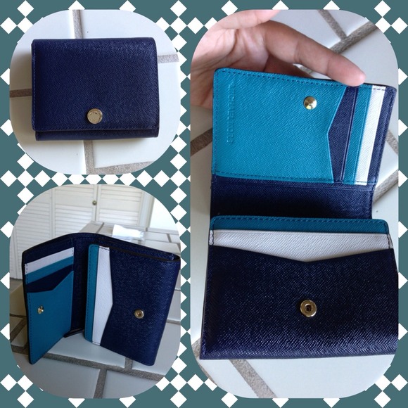 🚫SOLD🚫 Michael kors Saffiano color block wallet